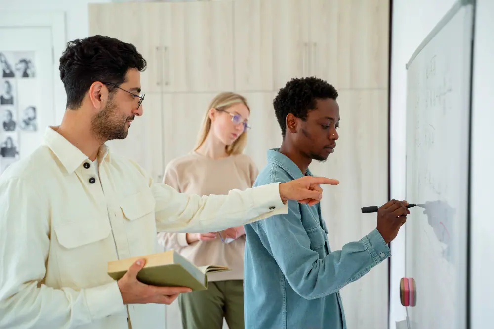 As metodologias para plano de aula podem ser consideradas tanto como estratégias 