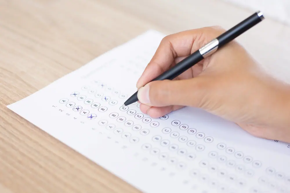 Como implantar processos de avaliação escolar 