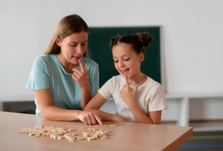 Como promover o desenvolvimento socioemocional dos alunos