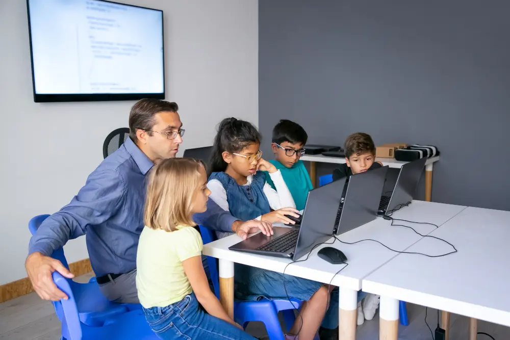 Principais funcionalidades de um sistema escolar